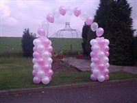 	Balloon Arch		
