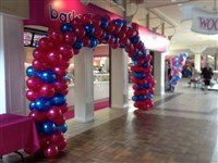 Balloon Arch in Shopping Mall			